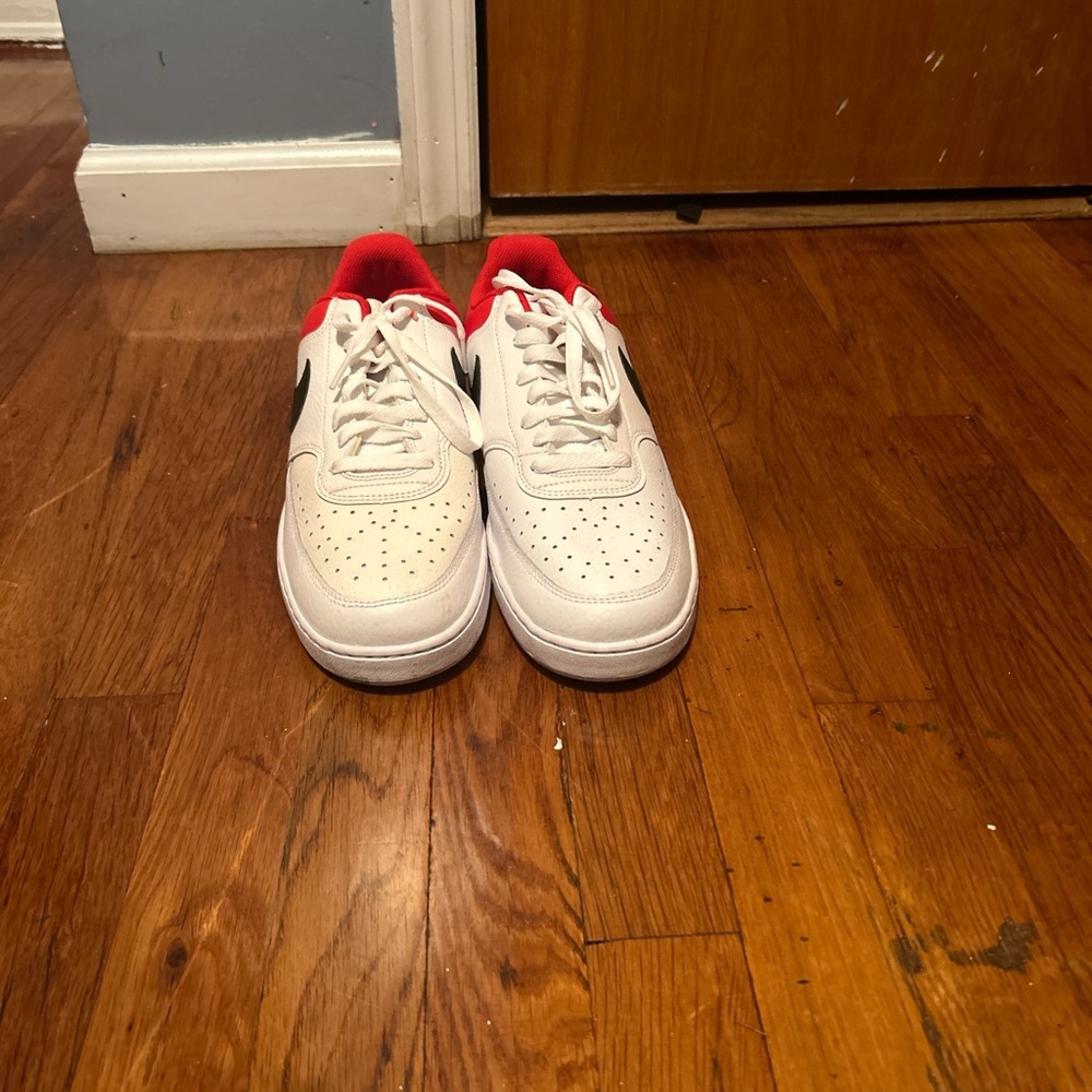Nike low shoes
